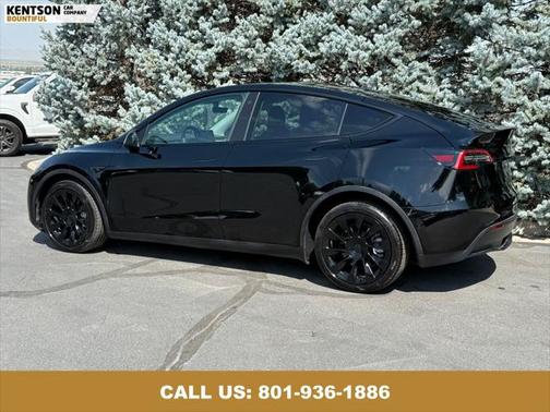 2022 Tesla Model Y Long Range Dual Motor All-Wheel Drive
