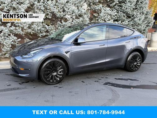 2023 Tesla Model Y Long Range Dual Motor All-Wheel Drive