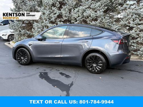 2023 Tesla Model Y Long Range Dual Motor All-Wheel Drive