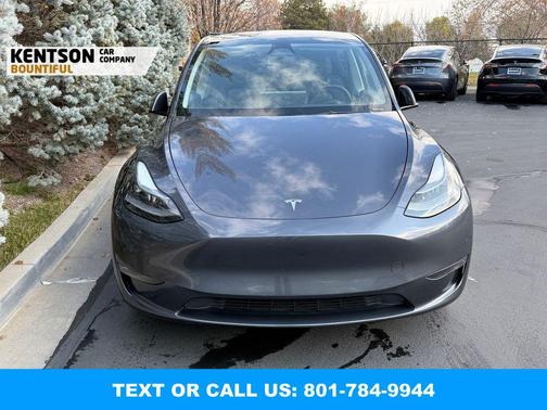 2023 Tesla Model Y Long Range Dual Motor All-Wheel Drive