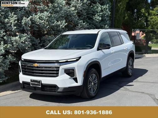 2024 Chevrolet Traverse LT
