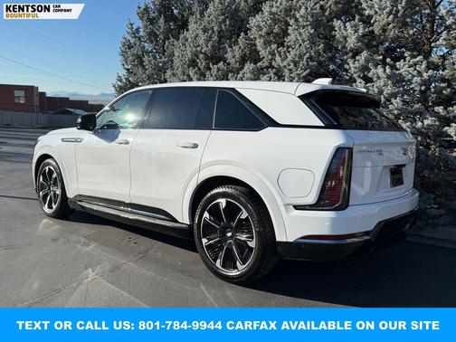 2025 Cadillac Escalade IQ Sport 2