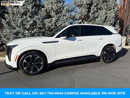 2025 Cadillac Escalade IQ Sport 2