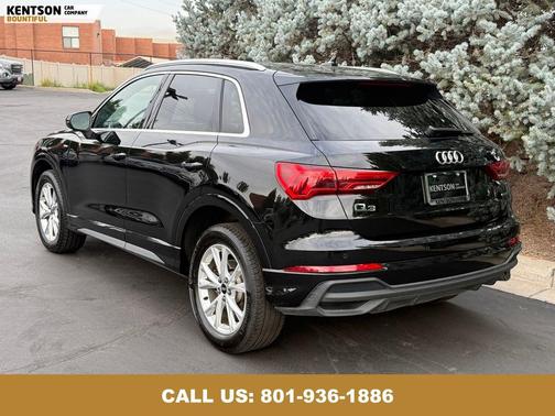 2025 Audi Q3 Premium 45 TFSI S line quattro Tiptronic