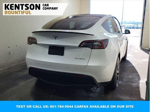 2023 Tesla Model Y Performance Dual Motor All-Wheel Drive