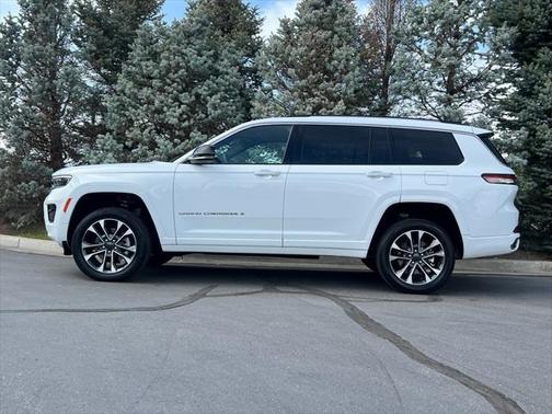 2023 Jeep Grand Cherokee L Overland