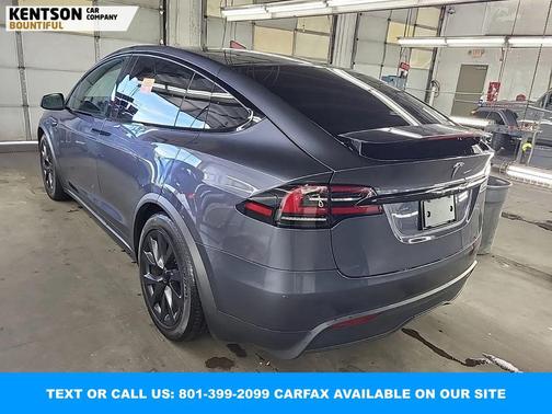 2023 Tesla Model X Standard Range