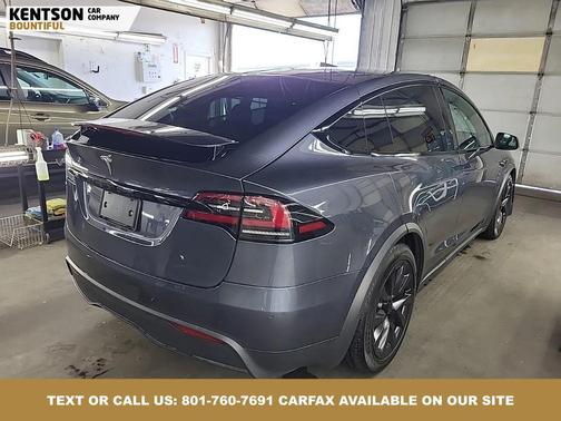 2023 Tesla Model X Standard Range