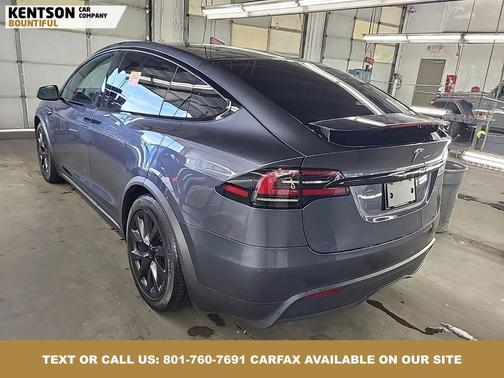 2023 Tesla Model X Standard Range