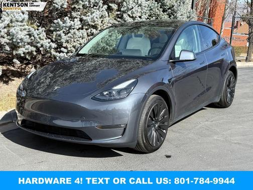 2023 Tesla Model Y Long Range Dual Motor All-Wheel Drive