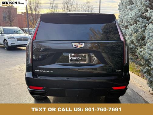 2023 Cadillac Escalade Sport Platinum