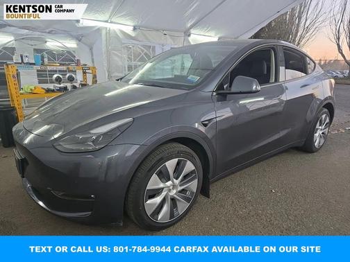 2023 Tesla Model Y Long Range Dual Motor All-Wheel Drive