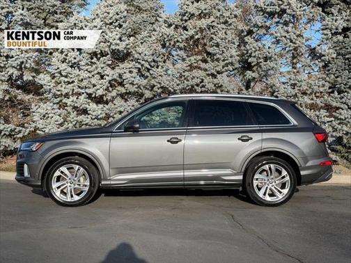 2024 Audi Q7 55 Premium Plus