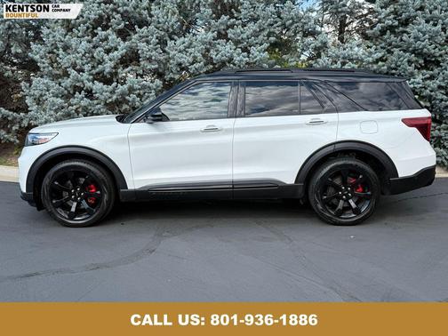 2021 Ford Explorer ST