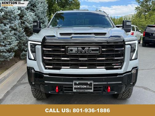2024 GMC Sierra 2500 AT4