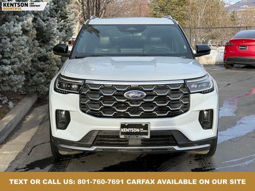 2025 Ford Explorer Platinum