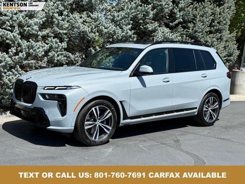 Gray Metallic 2026 BMW X7 xDrive40i