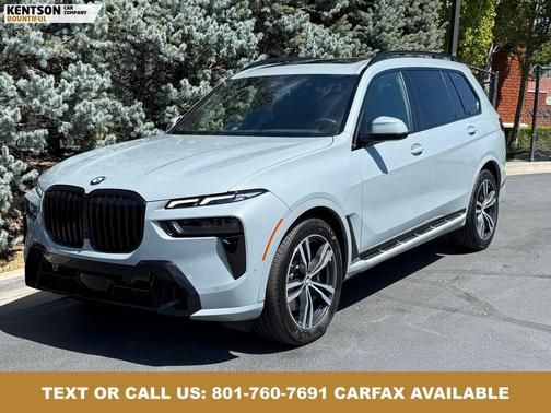 Gray Metallic 2026 BMW X7 xDrive40i