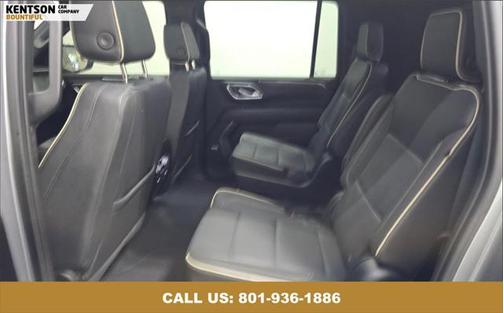 2023 GMC Yukon XL SLT