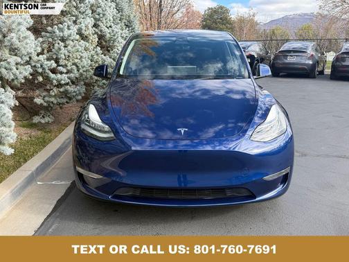 2023 Tesla Model Y Long Range Dual Motor All-Wheel Drive