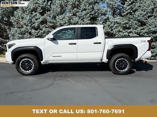 2025 Toyota Tacoma TRD Off-Road