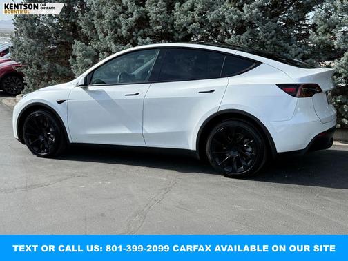 Pearl White Multi-Coat 2024 Tesla Model Y Long Range Dual Motor All-Wheel Drive