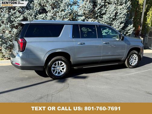 2025 Chevrolet Suburban LT