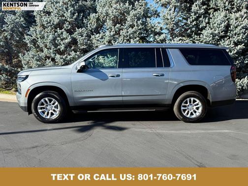 2025 Chevrolet Suburban LT