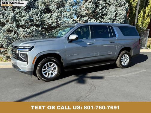 2025 Chevrolet Suburban LT