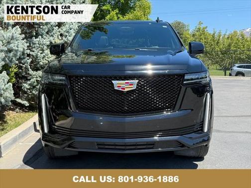 2023 Cadillac Escalade Sport