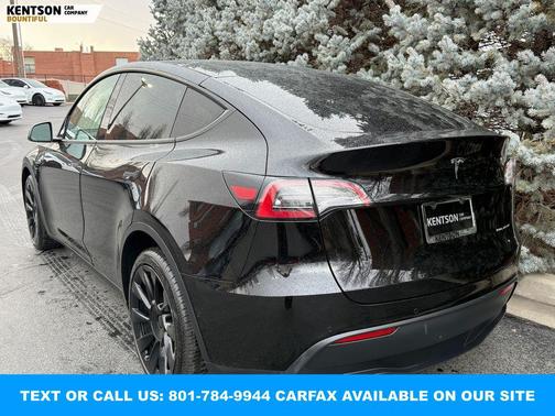 2022 Tesla Model Y Long Range Dual Motor All-Wheel Drive