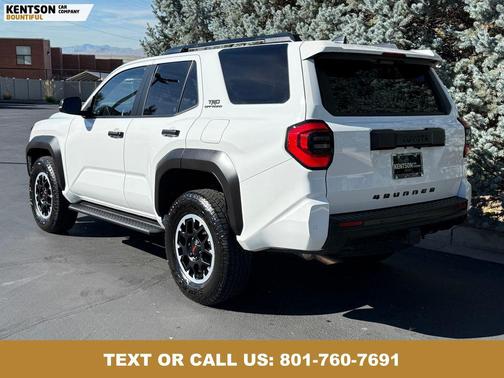 2025 Toyota 4Runner TRD Off Road
