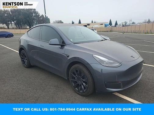 2023 Tesla Model Y Long Range Dual Motor All-Wheel Drive