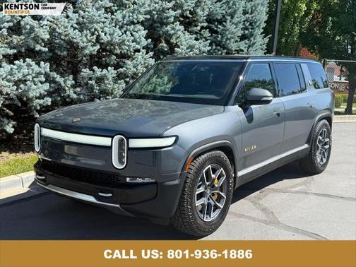 2023 Rivian R1S Adventure