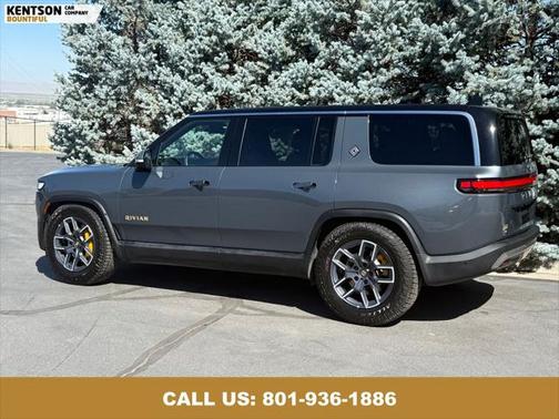 2023 Rivian R1S Adventure