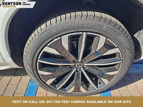 2025 Volvo XC90 B5 Plus 7-Seater