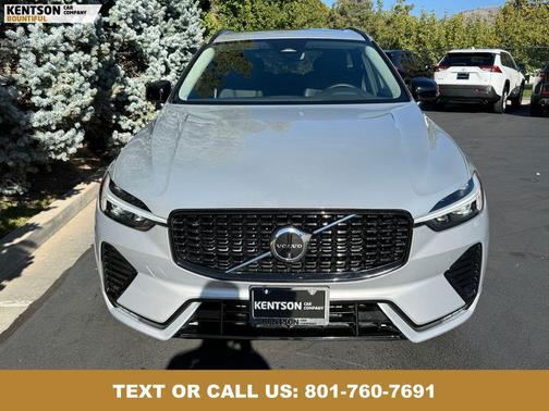 2025 Volvo XC60 B5 Plus