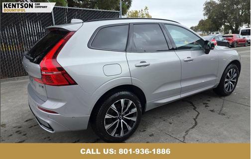 2025 Volvo XC60 B5 Plus