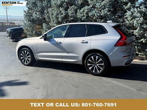 2025 Volvo XC60 B5 Plus