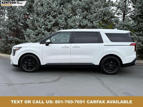 Snow White Pearl 2025 Kia Carnival LXS