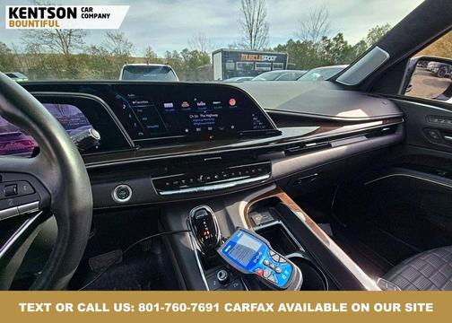 2024 Cadillac Escalade ESV Sport Platinum