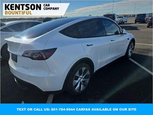 2023 Tesla Model Y Long Range Dual Motor All-Wheel Drive