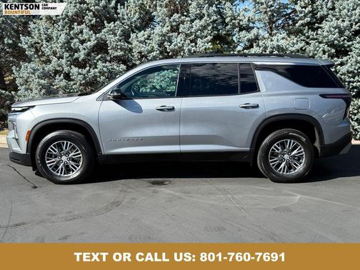 2025 Chevrolet Traverse LT