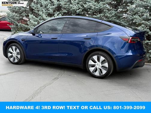 Deep Blue Metallic 2023 Tesla Model Y Long Range Dual Motor All-Wheel Drive