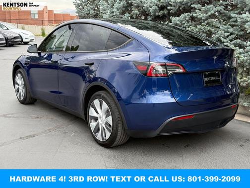 Deep Blue Metallic 2023 Tesla Model Y Long Range Dual Motor All-Wheel Drive