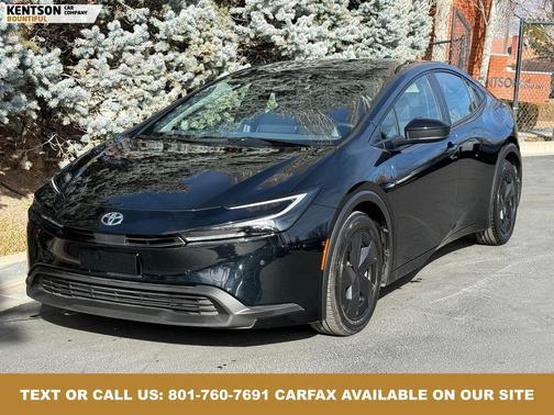 2025 Toyota Prius LE