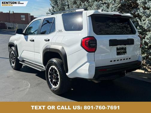 2025 Toyota 4Runner TRD Off Road