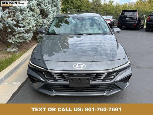 2025 Hyundai ELANTRA SEL