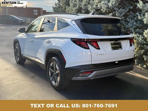 2025 Hyundai TUCSON SEL