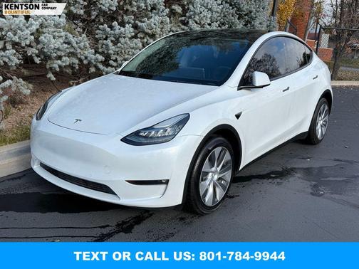 2022 Tesla Model Y Long Range Dual Motor All-Wheel Drive